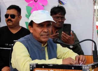 उत्तराखंड बोर्ड में 10वीं और 12वीं के टॉपर छात्रों को मिलेंगे 25-25 हजार रुपये, 23 हजार शिक्षकों को दिया जाएगा टैबलेट, शिक्षा मंत्री ने की बड़ी घोषणा