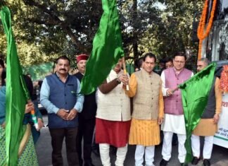 सीएम धामी ने 10 इलेक्ट्रिक बसों का किया शुभारंभ, जानिए किन रोटों पर चलेंगी ये इलेक्ट्रिक बसें