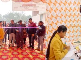 मानसिक रूप से अस्वस्थ होने पर झाड़ फूंक के चक्कर में न पड़ें, उपचार कराएं : डा. यतेन्द्र mentally unwell