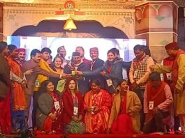 महाकौथिग में दूसरे दिन रही उफमा अवार्ड की धूम: सर स्याळी रामदेई के लिए नरेंद्र सिंह नेगी को बेस्ट सिंगर का अवार्ड, जानिए किन्हें मिला बेस्ट सॉंग, बेस्ट फीमेल सिंगर, बेस्ट म्यूजिक आदि का अवार्ड ufma award mahakauthig noida