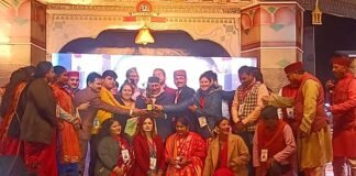 महाकौथिग में दूसरे दिन रही उफमा अवार्ड की धूम: सर स्याळी रामदेई के लिए नरेंद्र सिंह नेगी को बेस्ट सिंगर का अवार्ड, जानिए किन्हें मिला बेस्ट सॉंग, बेस्ट फीमेल सिंगर, बेस्ट म्यूजिक आदि का अवार्ड ufma award mahakauthig noida