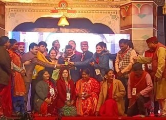 महाकौथिग में दूसरे दिन रही उफमा अवार्ड की धूम: सर स्याळी रामदेई के लिए नरेंद्र सिंह नेगी को बेस्ट सिंगर का अवार्ड, जानिए किन्हें मिला बेस्ट सॉंग, बेस्ट फीमेल सिंगर, बेस्ट म्यूजिक आदि का अवार्ड ufma award mahakauthig noida