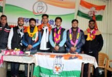 पौड़ी जिला कांग्रेस कमेटी द्वारा युवा कांग्रेस के नवनिर्वाचित पदाधिकारियों का किया गया सम्मान