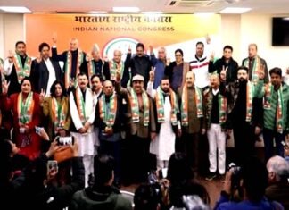 पूर्व मुख्यमंत्री को बड़ा झटका: जम्मू-कश्मीर के 17 नेताओं ने गुलाम नबी आजाद का साथ छोड़ा, दोबारा कांग्रेस पार्टी में लौटे 17 leaders Ghulam Nabi Azad