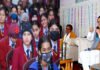 मुख्यमंत्री धामी ने परीक्षा पर चर्चा कार्यक्रम में छात्रों से किया संवाद, बोले- सफलता के लिए संयम, नियम और अनुशासित जीवन जरूरी CM Dhami discussed the exam