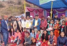 परसुंडाखाल मैदान में आयोजित तीन दिवसीय मकरैण मेला हुआ संपन्न, आस्था के साथ साथ बौद्धिक व क्रीड़ा प्रतिगियताओं के लिए प्रसिद्ध हो रहे मकरैण मेले Makrain mela held at Parsundakhal