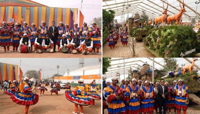 National Theater organized in New Delhi