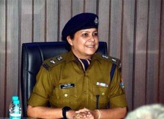लक्ष्मणझूला क्षेत्र में रिजॉर्टो में ध्वनि विस्तारक यन्त्रों से शांति भंग होने की सूचना प्राप्त होते ही, पौड़ी पुलिस ने की त्वरित कार्यवाही