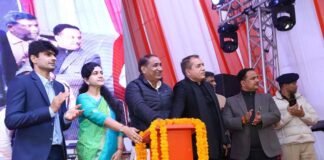 नोएडा के शिल्प हाट में यूपी दिवस का आगाज, विधायक, सीईओ व डीएम ने नोएडा, ग्रेनो की 27 करोड़ की परियोजनाओं का किया लोकार्पण व शिलान्यास UP Day begins at Noida's Shilp Haat