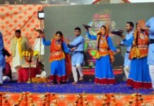 दिल्ली के न्यू अशोक नगर में श्रीगुरु माणिक नाथ सर्वजन कल्याण समिति के तत्वावधान में उत्तरायणी-मकरैणी पर भव्य सांस्कृतिक कार्यक्रम आयोजन