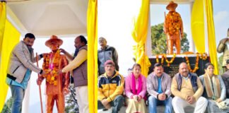 आखिरकार पेशावर कांड के महानायक वीर चन्द्र सिंह गढ़वाली की बंधक प्रतिमा को मिली आजादी Veer Chandra Singh Garhwali