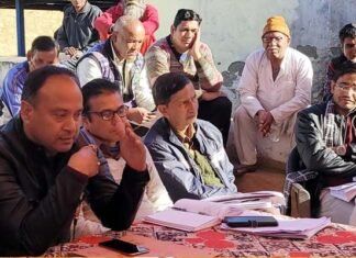 बीरोंखाल ब्लॉक की सीली तल्ली में आयोजित BDC बैठक में सड़क, स्वास्थ्य, पेयजल के के मुद्दों पर हुई परिचर्चा