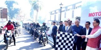 सीएम धामी ने हीरो मोटोकॉर्प लि. द्वारा राजस्व विभाग को दी गई 320 मोटर साइकिलों का किया फ्लैग ऑफ सीएम धामी ने राजस्व विभाग को दी गई 320 मोटर साइकिलों का किया फ्लैग ऑफ