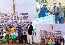 गणतंत्र दिवस पर धाद ने ‘स्मृति वन’ में फहराया तिरंगा, उत्तराखण्ड पावर कॉर्पोरेशन ने सामाजिक योगदान के लिए धाद को किया सम्मानित