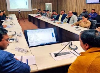 बजट खर्च की धीमी गति पर स्वास्थ्य मंत्री ने लगाई अधिकारियों को फटकार, फरवरी 2023 तक शत-प्रतिशत बजट खर्च करने के दिए निर्देश