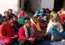 चौबट्टाखाल तहसील क्षेत्र में गुलदार का आतंक जारी, महिलाओं ने बाजार बंद कराकर दिया धरना