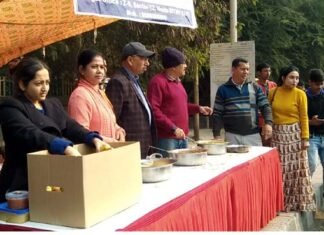 मां तारा फाउंडेशन द्वारा नव वर्ष पर किया गया विशाल भंडारे का आयोजन