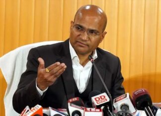 जोशीमठ प्रभावितों के पुनर्वास एवं विस्थापन के लिए प्रशासन ने रखे 3 विकल्प, जानिए क्या हैं ये तीन विकल्प rehabilitation and displacement of Joshimath affected