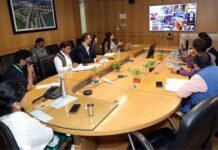 जी-20 समिट के लिए सीईओ ने खींचा नोएडा-ग्रेनो को चमकाने का खाका, स्कल्पचर्स, ग्रीनरी व लाइटिंग से बढ़ेगी खूबसूरती G-20 Summit Noida-Greater Noida