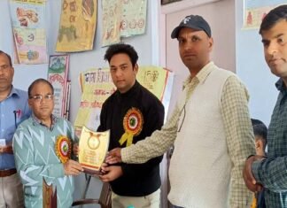 राजकीय इन्टर कॉलेज सुमाड़ी में करियर काउंसलिंग कार्यक्रम आयोजित career counseling in GIC Sumadi