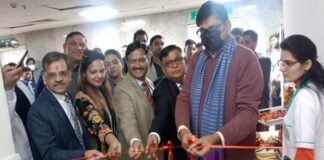 टीबी पर काबू पाने को जरूरी है शीघ्र जाँच व उपचार : डा. शिरीष जैन cb naat machine