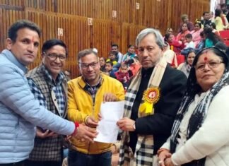 गढ़वाल सांसद तीरथ सिंह रावत से मिला पुरानी पेंशन बहाली मोर्चा का प्रतिनिधिमंडल, एनपीएस स्कीम से सेवानिवृत्त हो रहे कर्मचारियों की पीड़ा से कराया अवगत