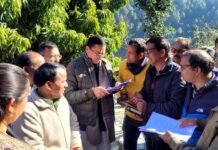 पौड़ी में सीएम धामी से मिला पुरानी पेंशन बहाली मोर्चा का प्रतिनिधि मंडल, मुख्यमंत्री ने किया आश्वस्त A delegation of National Old Pension Restoration United Front met the Chief Minister