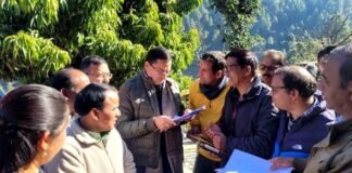 पौड़ी में सीएम धामी से मिला पुरानी पेंशन बहाली मोर्चा का प्रतिनिधि मंडल, मुख्यमंत्री ने किया आश्वस्त A delegation of National Old Pension Restoration United Front met the Chief Minister