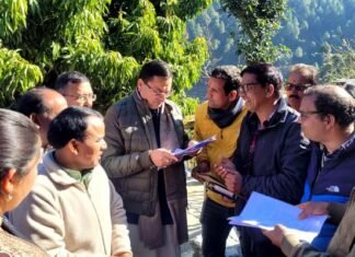 पौड़ी में सीएम धामी से मिला पुरानी पेंशन बहाली मोर्चा का प्रतिनिधि मंडल, मुख्यमंत्री ने किया आश्वस्त A delegation of National Old Pension Restoration United Front met the Chief Minister