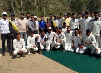 अगस्त्यमुनि के स्पोर्ट्स स्टेडियम में ज़िला रुद्रप्रयाग क्रिकेट एसोसिएशन के तत्वावधान में जिला क्रिकेट लीग का शुभारंभ Agastyamunis Sports Stadium