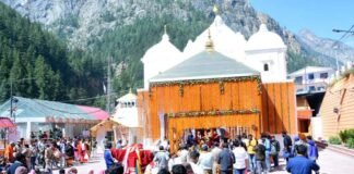 उत्तराखंड चार धाम यात्रा 2023 : 22 अप्रैल को खुलेंगे गंगोत्री धाम के कपाट, तैयारियों को पूरा करने को लेकर जिलाधिकारियों को दिये निर्देश Gangotri Dham will open on April 22