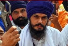 कट्टर खालिस्तानी नेता अमृतपाल को पंजाब पुलिस ने साथियों समेत किया गिरफ्तार, राज्य में इंटरनेट सेवा कल तक सस्पेंड Khalistan supporter Amritpal arrested