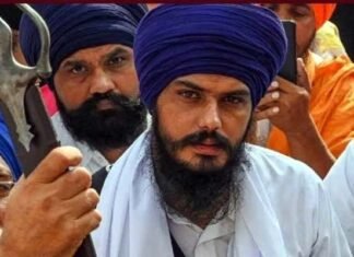 कट्टर खालिस्तानी नेता अमृतपाल को पंजाब पुलिस ने साथियों समेत किया गिरफ्तार, राज्य में इंटरनेट सेवा कल तक सस्पेंड Khalistan supporter Amritpal arrested