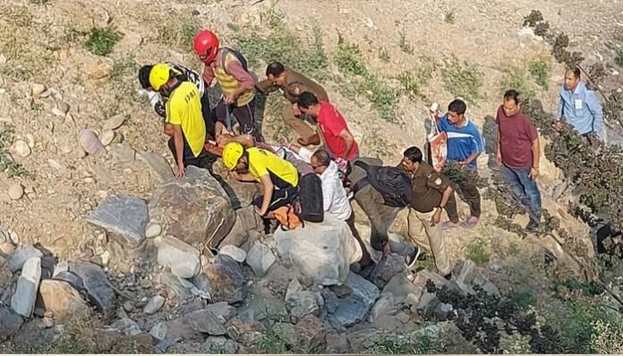 SDRF-rescues-two-brothers