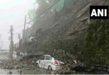 मसूरी में भारी बारिश से होटल का पुश्ता गिरा, मलबे में दबे कई वाहन Savoy Hotel Mussoorie