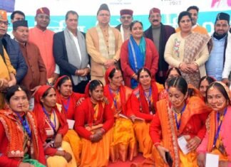 मांगल गीतों के बीच मुख्यमंत्री ने लिया पहाड़ी व्यंजनों का आनंद, भराड़ीसैंण में आयोजित हुआ श्री अन्न भोज Shree Anna Bhoj