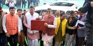 Uttarakhand Budget 2023-24 : धामी सरकार ने पेश किया 77 हजार करोड़ का बजट, क्या खास है बजट में जानिए एक क्लिक में Uttarakhand Budget 2023-24