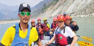 सीएम धामी ने चंपावत में एडवेंचर स्पोर्ट्स का किया शुभारंभ, शारदा नदी में की 11 किमी की राफ्टिंग