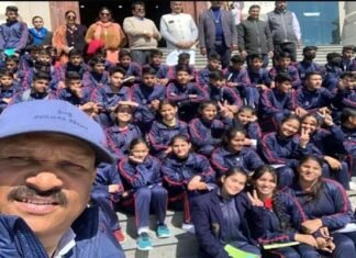 राजकीय इंटर कॉलेज रुद्रप्रयाग के विद्यार्थियों ने किया भराड़ीसैंण स्थित विधानसभा भवन का भ्रमण
