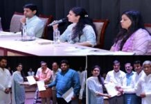 ग्रेटर नोएडा की आरडब्ल्यूए प्रतिनिधियों की सीईओ के साथ हुई बैठक, आवंटियों की सुविधा के लिए गेट पर बनेगी हेल्प डेस्क