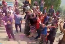 ग्राम थैर में धूमधाम से मनाया गया होली का त्यौहार