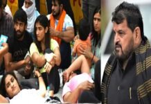 जंतर-मंतर पर धरने पर बैठी महिला पहलवानों की आखिरकार हुई सुनवाई, बृजभूषण सिंह पर FIR दर्ज, जानिए पूरा मामला