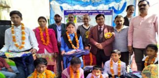 पौड़ी जनपद के विद्यालयों में मनाया गया प्रवेशोत्सव, नव प्रवेशी बच्चों का किया गया स्वागत सम्मान praveshotsav