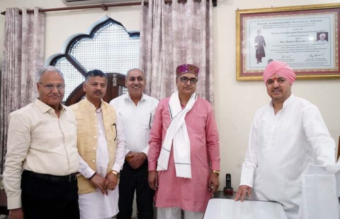 Senior-RSS-functionaries-at-Sri-Darbar-Sahib Senior RSS functionaries at Sri Darbar Sahib