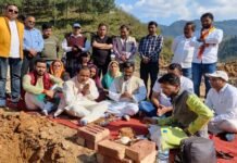 श्रीनगर में बन रहा है अत्याधुनिक सुविधाओं वाला हैलीपोर्ट, डॉ. धन सिंह रावत ने किया शिलान्यास, एक साथ तीन हेलीकॉप्टर भर सकेंगे उड़ान Srinagar Heliport