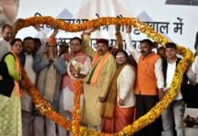 चौबट्टाखाल पहुंचे सीएम धामी ने 129 करोड़ की 22 योजनाओं का किया लोकार्पण एवं शिलान्यास, लैंसडाउन का नाम बदलने पर जताई सहमति CM Dhami inaugurated schemes worth 129 crores in Chaubattakhal