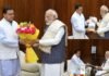 सीएम धामी ने दिल्ली में पीएम मोदी से की मुलाकात, राज्य में विकास योजनाओं समेत इन मुद्दों पर हुई चर्चा, जोशीमठ के लिए मांगा आर्थिक पैकेज cm-dhami-meets-PM-Modi