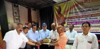 आधुनिक चुनौतियों के साथ अच्छी शिक्षा देना ही शिक्षकों पहला कर्तव्य : महंत दलीप रावत
