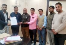 उत्तराखंड: पुरानी पेंशन बहाली को लेकर राष्ट्रीय पुरानी पेंशन बहाली संयुक्त मोर्चा ने विभिन्न जिलों में जिलाधिकारी के माध्यम से प्रधानमंत्री एवं मुख्यमंत्री को भेजे ज्ञापन