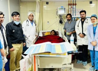 श्री महंत इन्दिरेश अस्पताल में मरीज को लगा दुनिया का सबसे छोटा लीडलेस पेसमेकर, आकार जानकर रह जाएंगे हैरान, उत्तराखंड के मरीजों को मिलेगी काफी सुविधा World's smallest leadless pacemaker fitted to patient at Indiresh Hospital